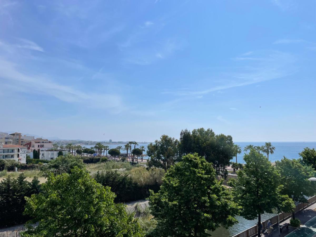 Vue Sur Mer - Magnifique Appartement Tout Confort - Terrasse Et Parking Prive Cagnes-sur-Mer Exterior foto